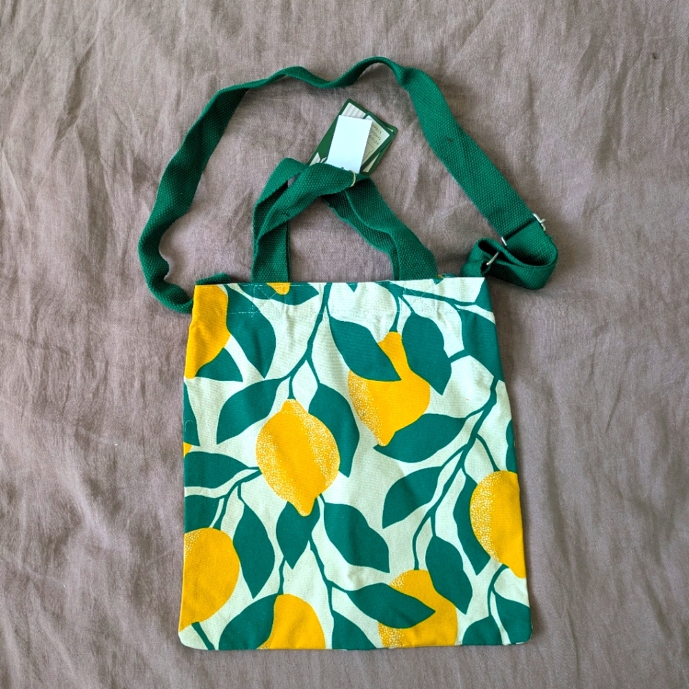 🌸 Lemon Canvas Tote Bag & Purse w/ Adjustable Straps & Snap Closure NWT